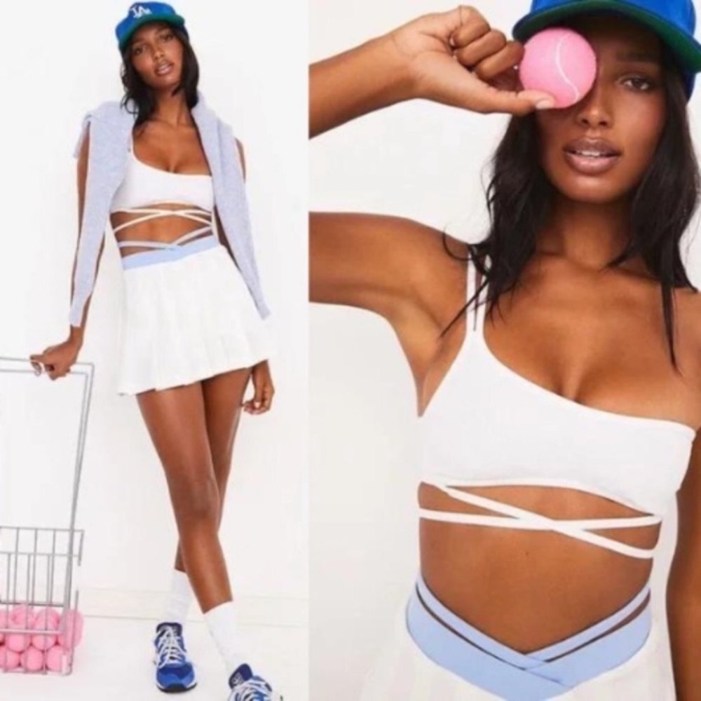 New! For love & lemons Chloe Sports Bra white strappy one shoulder 10127